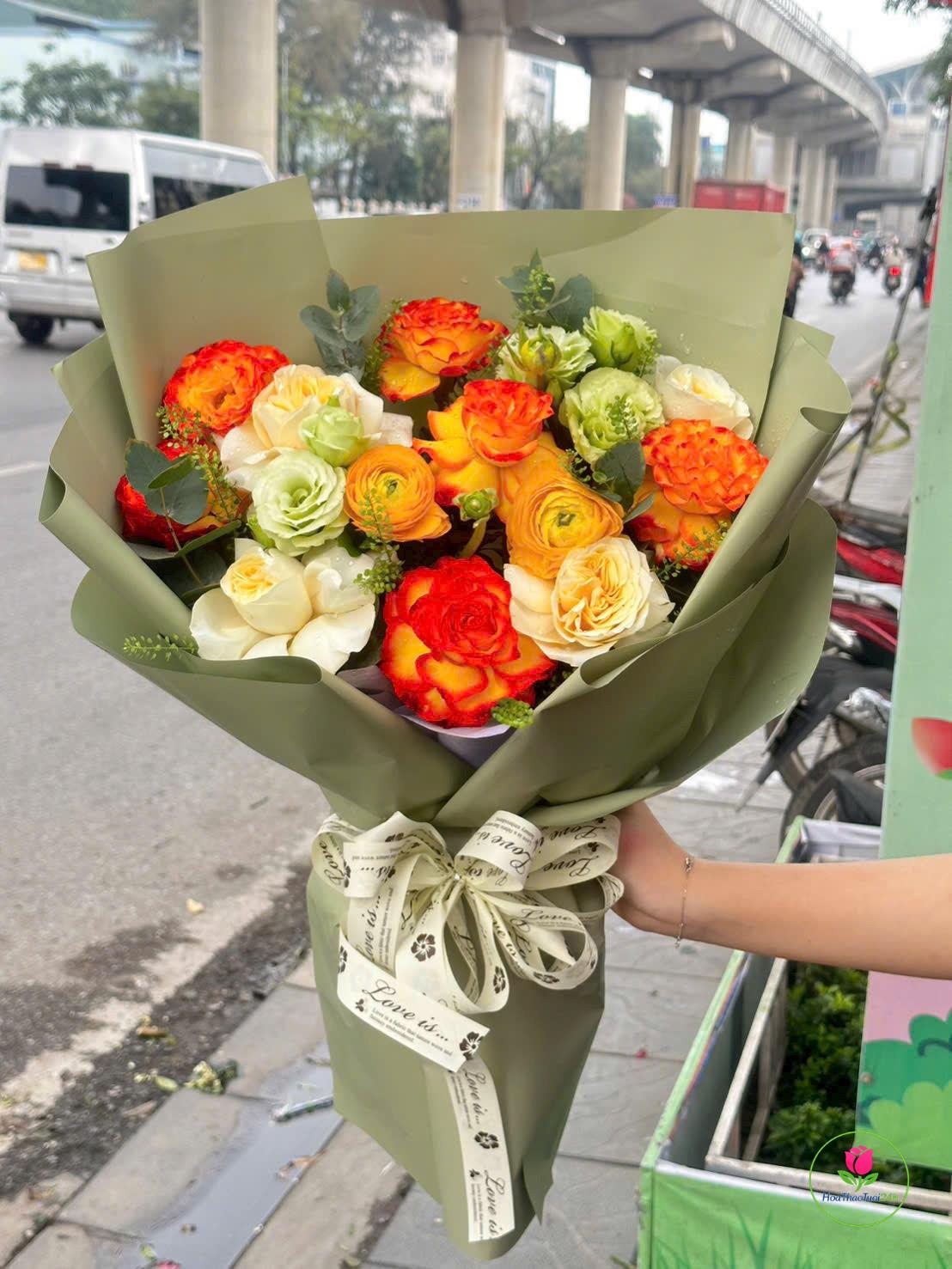 BÓ HOA HỒNG CAM CHÁY